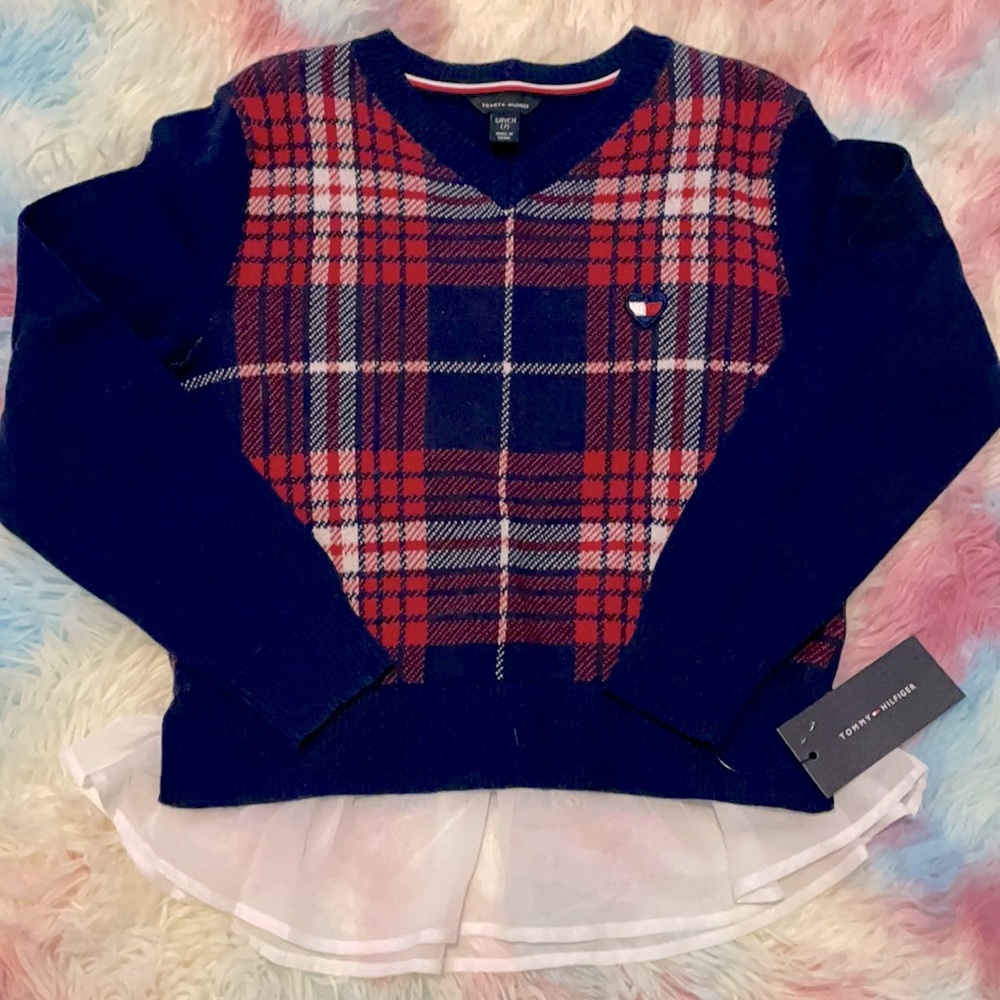 BNWT beautiful Tommy Hilfiger Sweater